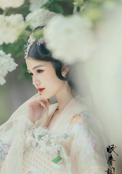 千秋无绝色!悦目是佳人!倾国倾城貌!惊为天下人!(古风真人女头)