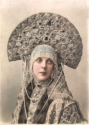沙俄时期的贵族服饰图片