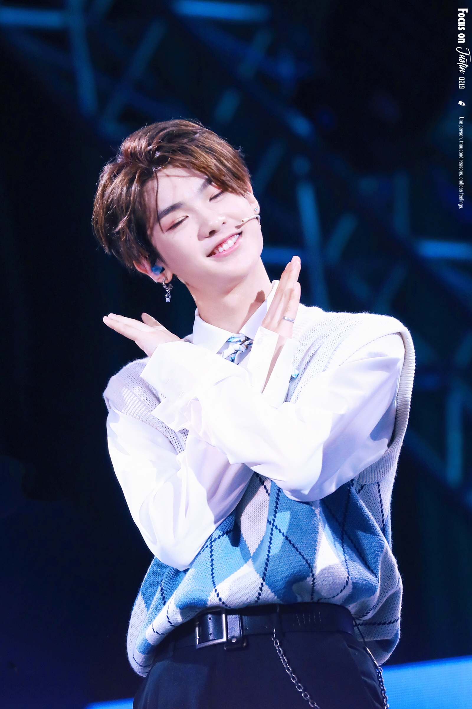 justin黄明昊