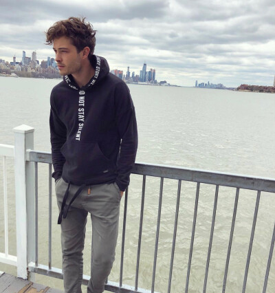 男模francisco lachowski 图源模特本人ins:chico_lachowski