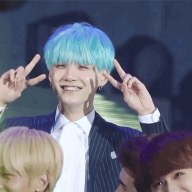suga 闵玧其 bts 防弹少年团 糖糖的牙龈微笑