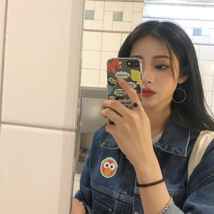 好看的真人女头啊.