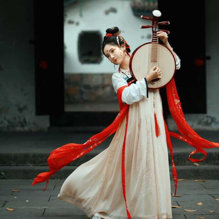 古风真人 壁纸 女生头像 女头 小清新 虐心 唯美 高清 意境 古风 古风