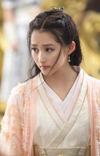 关晓彤汉之云剧照