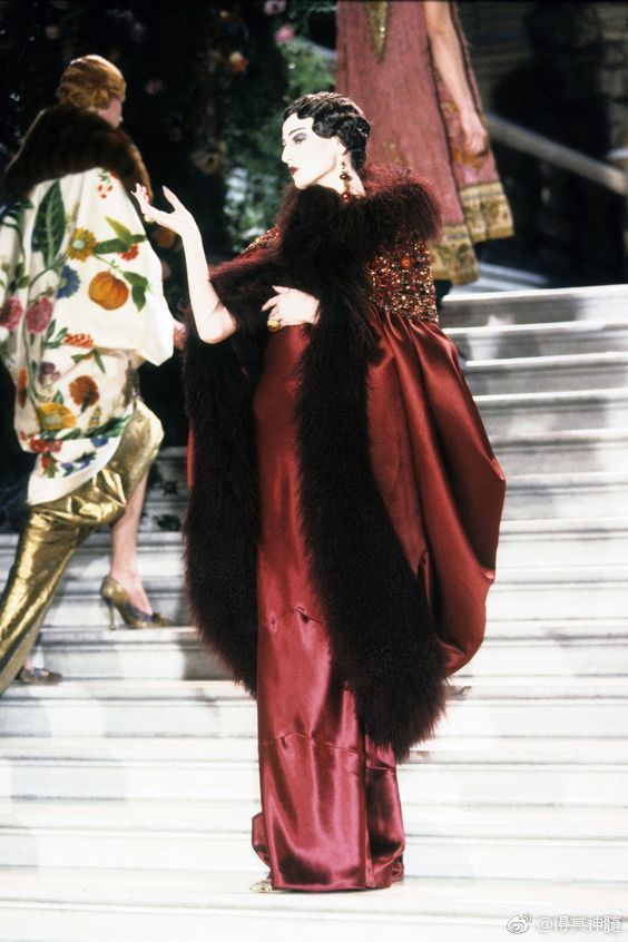 christian dior壁纸,dior壁纸 logo 服饰设计 christian dior . - 堆糖,美图壁纸兴趣
