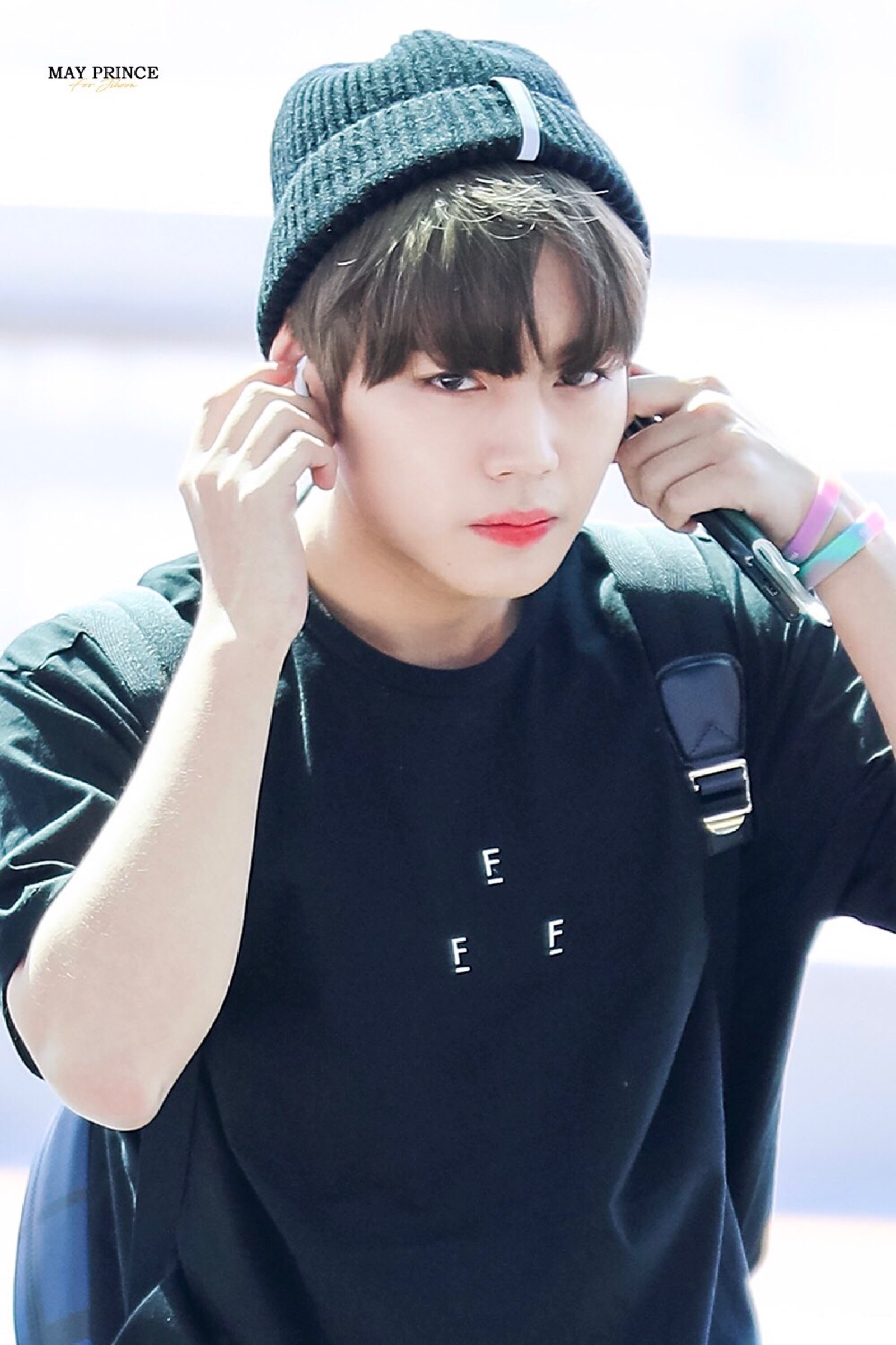 关注  评论 收藏