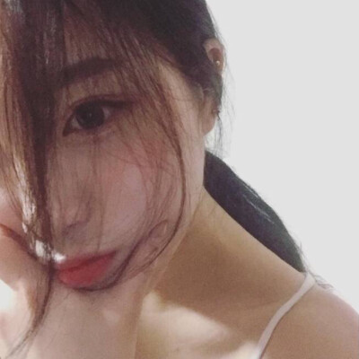 忧伤头像女闺蜜