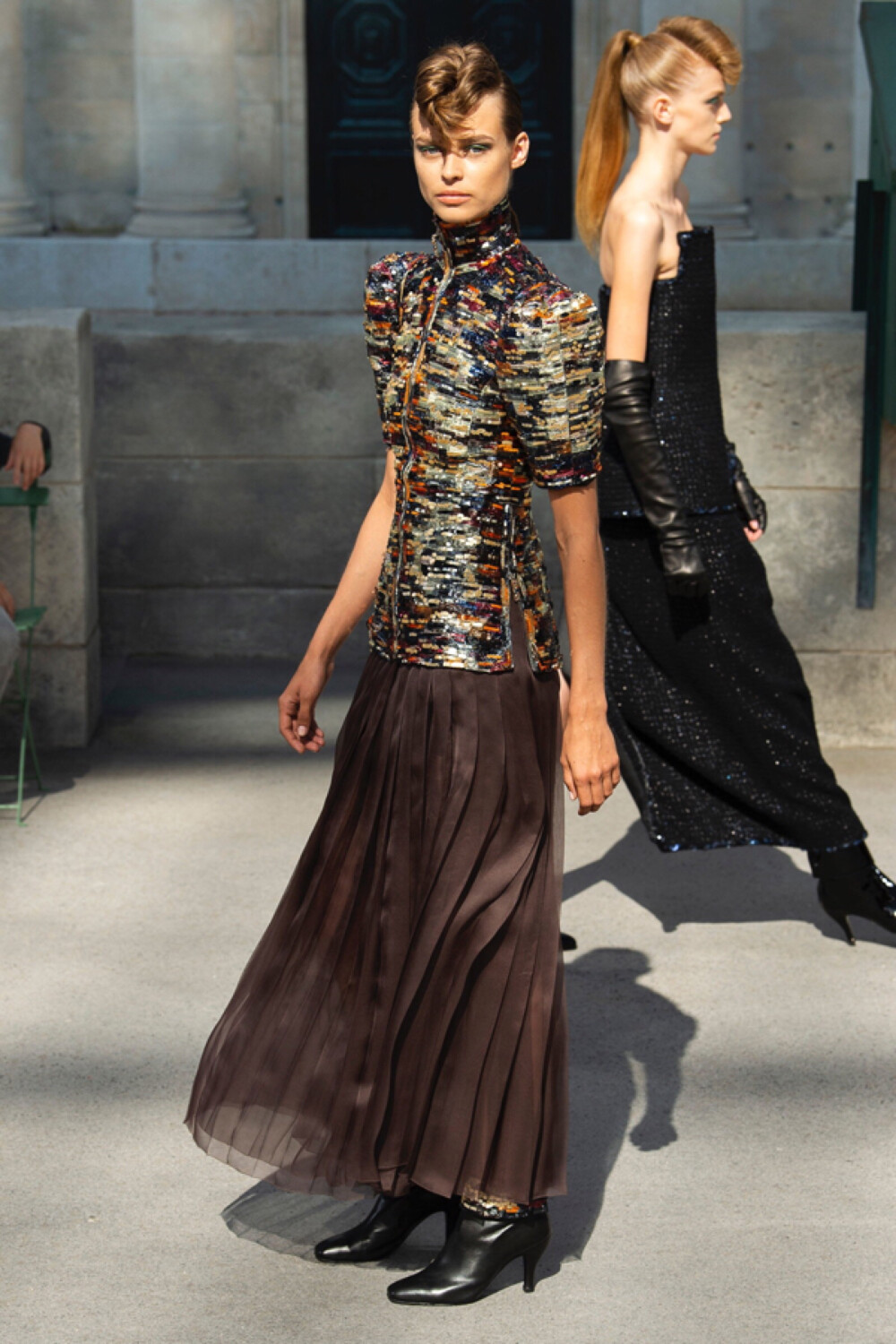 法国奢侈品牌chanel香奈儿于巴黎高定时装周发布2018秋冬高级定制系列