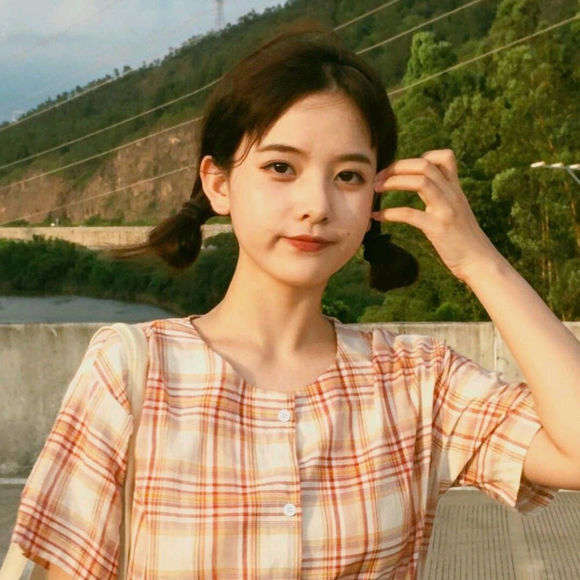 女生头像/小清新女生头像/小清新/阳光/性感/网红/女神/御姐/情侣