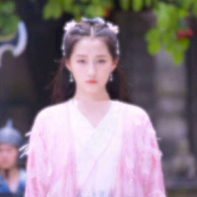 爱豆头像≮关晓彤