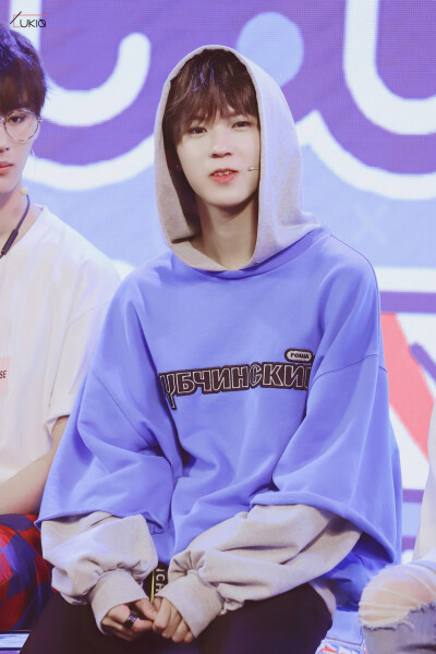 小狐狸李希侃