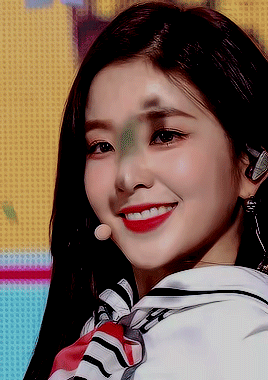 velvet,裴珠泫(irene),姜涩琪(seulgi),孙承欢(wendy),朴秀荣(joy),金