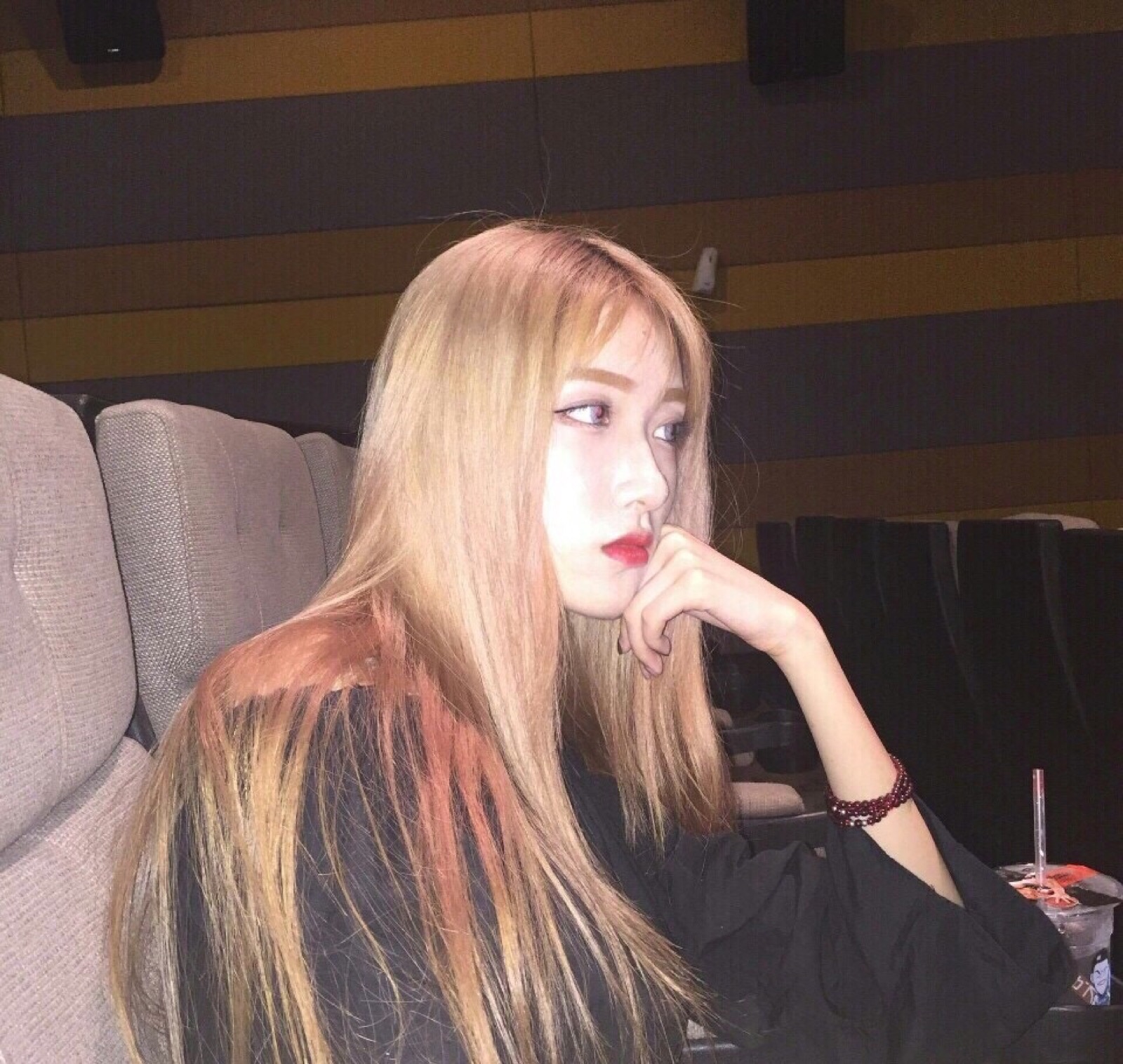 欧美.网红.女神.ins「喜欢关注.收藏专辑」