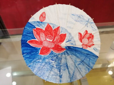 国庆油纸伞画图片