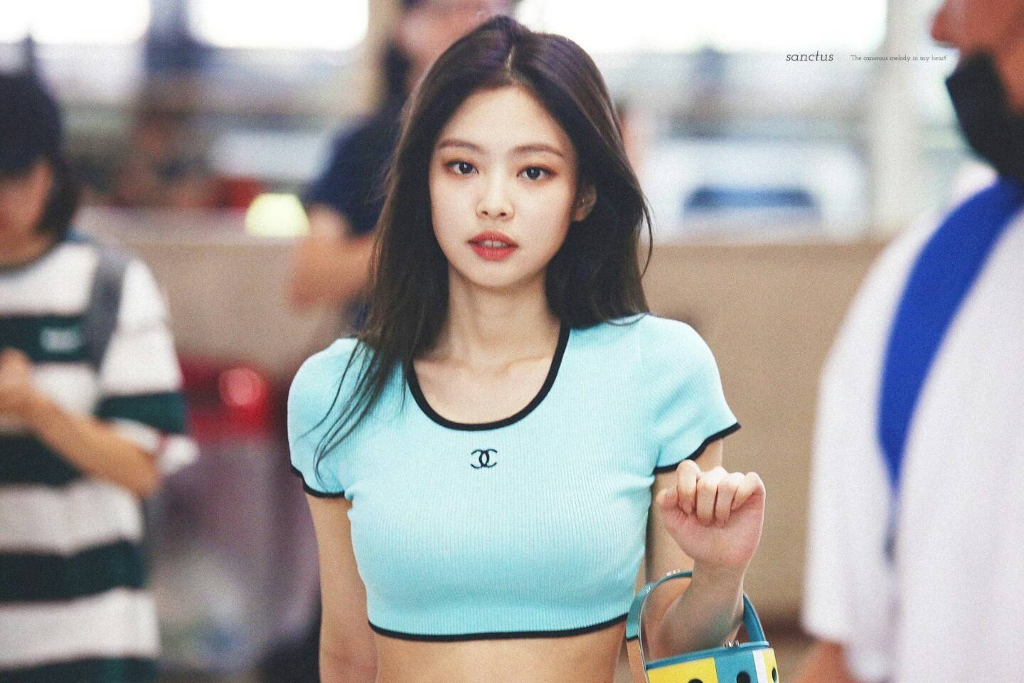 jennie壁纸可爱图片