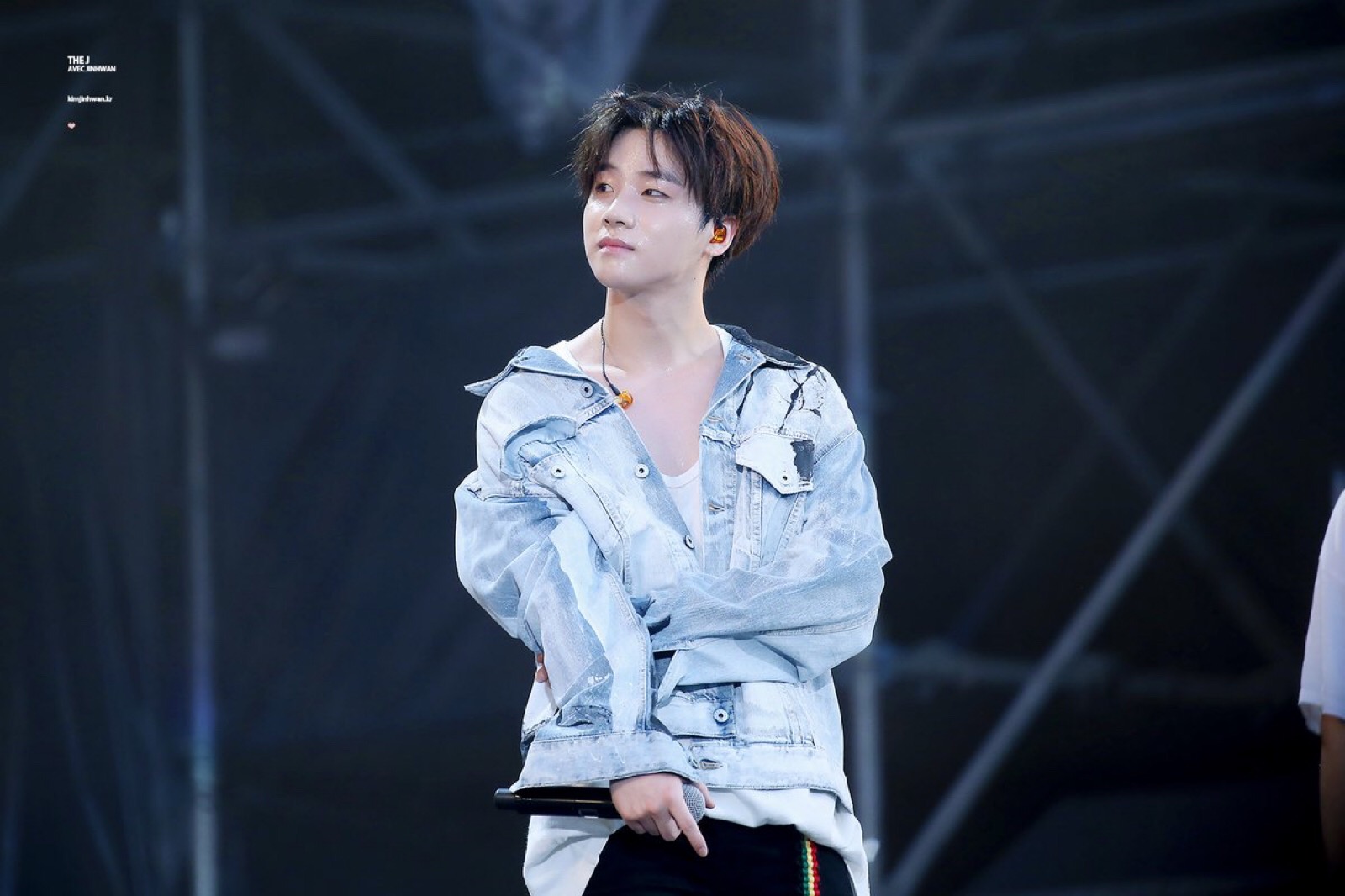 ikon. 813565 cr.the j - 堆糖,美图壁纸兴趣社区