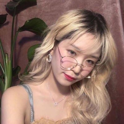 头像女ins欧美