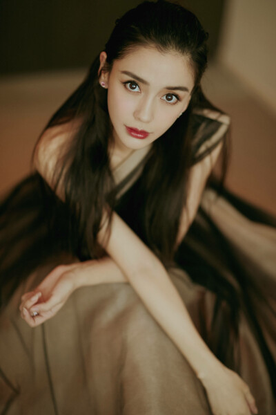 杨颖颁奖 堆糖,美图壁纸兴趣社区