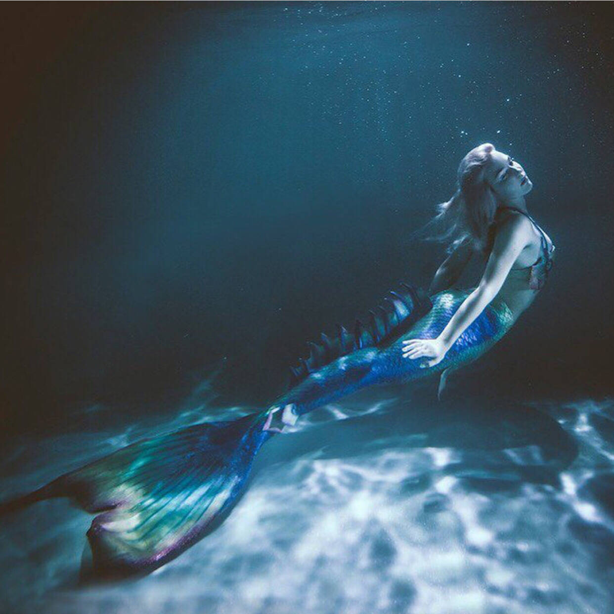 2018年9月15日 17:04   关注  唯美 评论 收藏