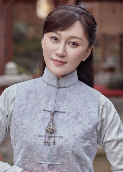 陈莹