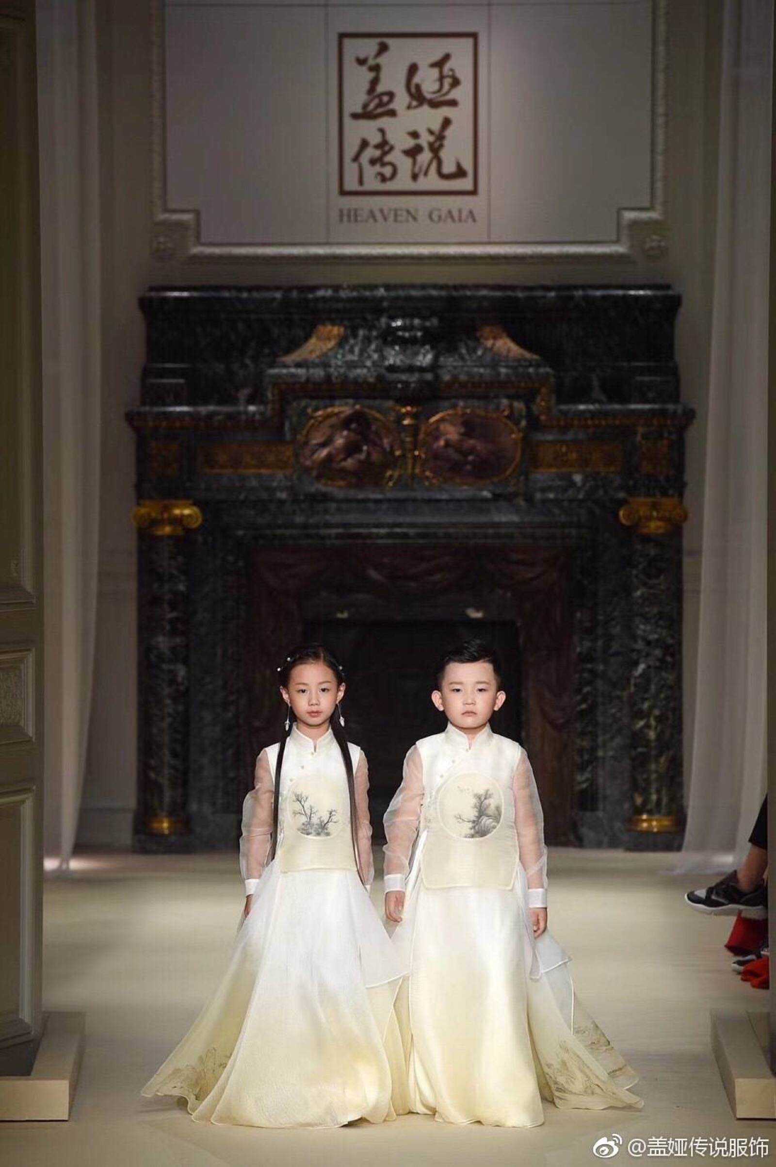 盖娅传说·2019春夏巴黎时装周
