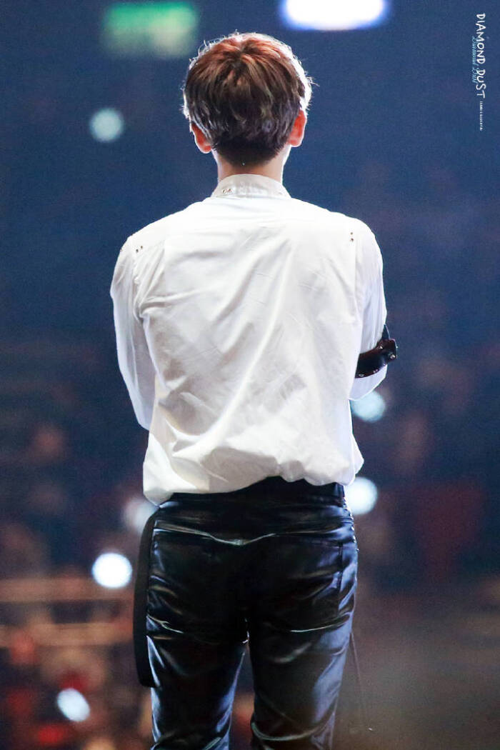 边伯贤# #baekhyun# #exo# 壁纸 背景 头像