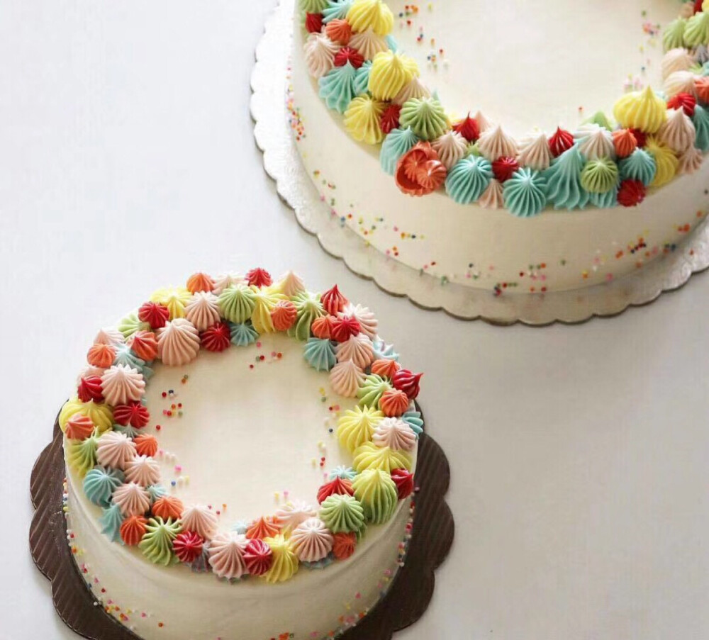 ins风蛋糕,简约款蛋糕