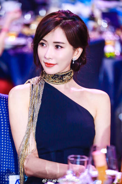 peaceceleb林志玲 look 