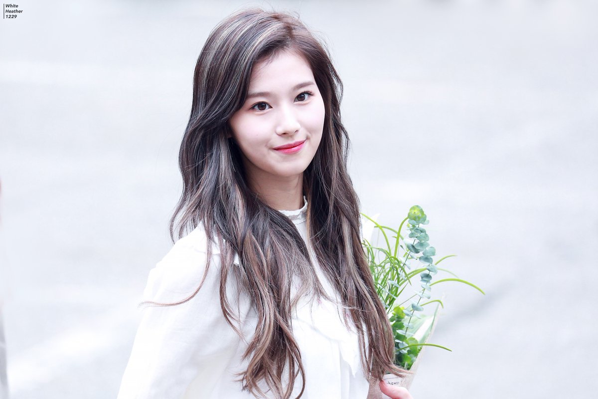 twice 凑崎纱夏(sana) - 堆糖,美图壁纸兴趣社区