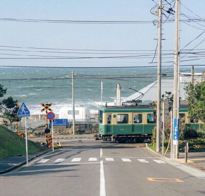 海边火车镰仓