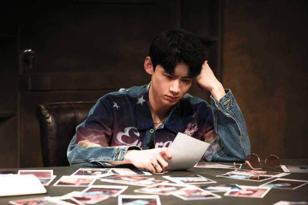 白敬亭 明星大侦探第四季第一期 白月光