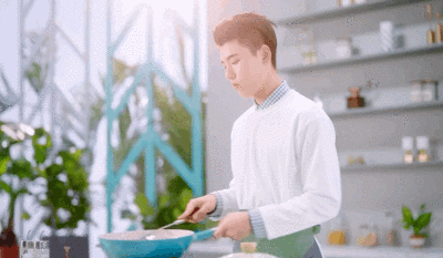 王子异 gif 王帅哥会动