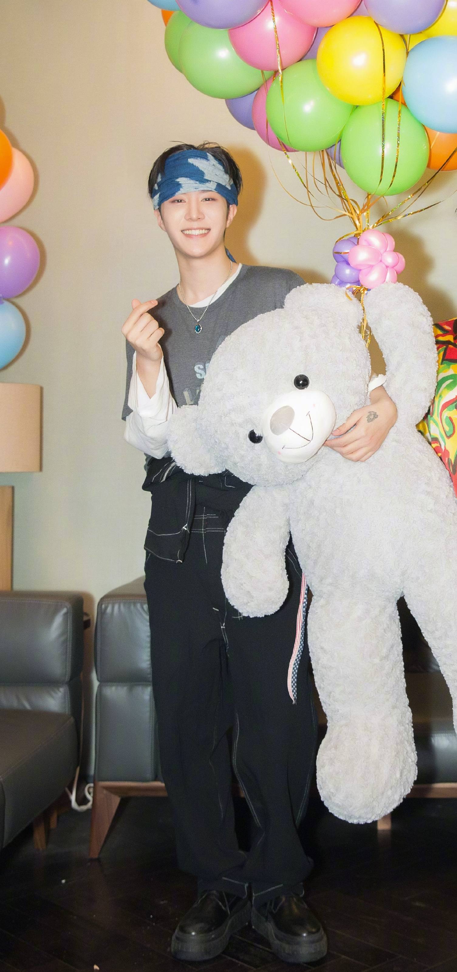 范丞丞 - 堆糖,美图壁纸兴趣社区