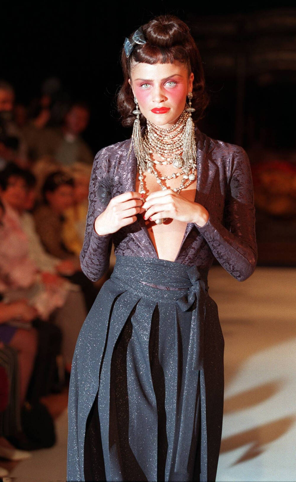 christian dior壁纸,dior壁纸 logo christian dior fall 1997 rtw - 堆糖,美图壁纸兴趣