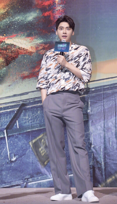 李易峰