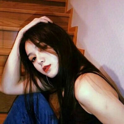 女生头像——丧出服务器