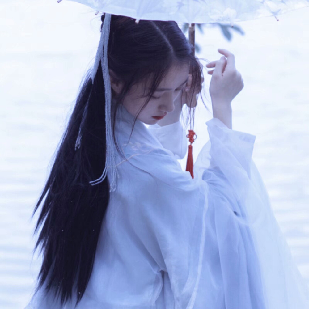by:世中仙儿 泛轻舟女生头像〔森系〕〔清新〕出处qq头像库