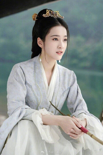 白发王妃 容乐