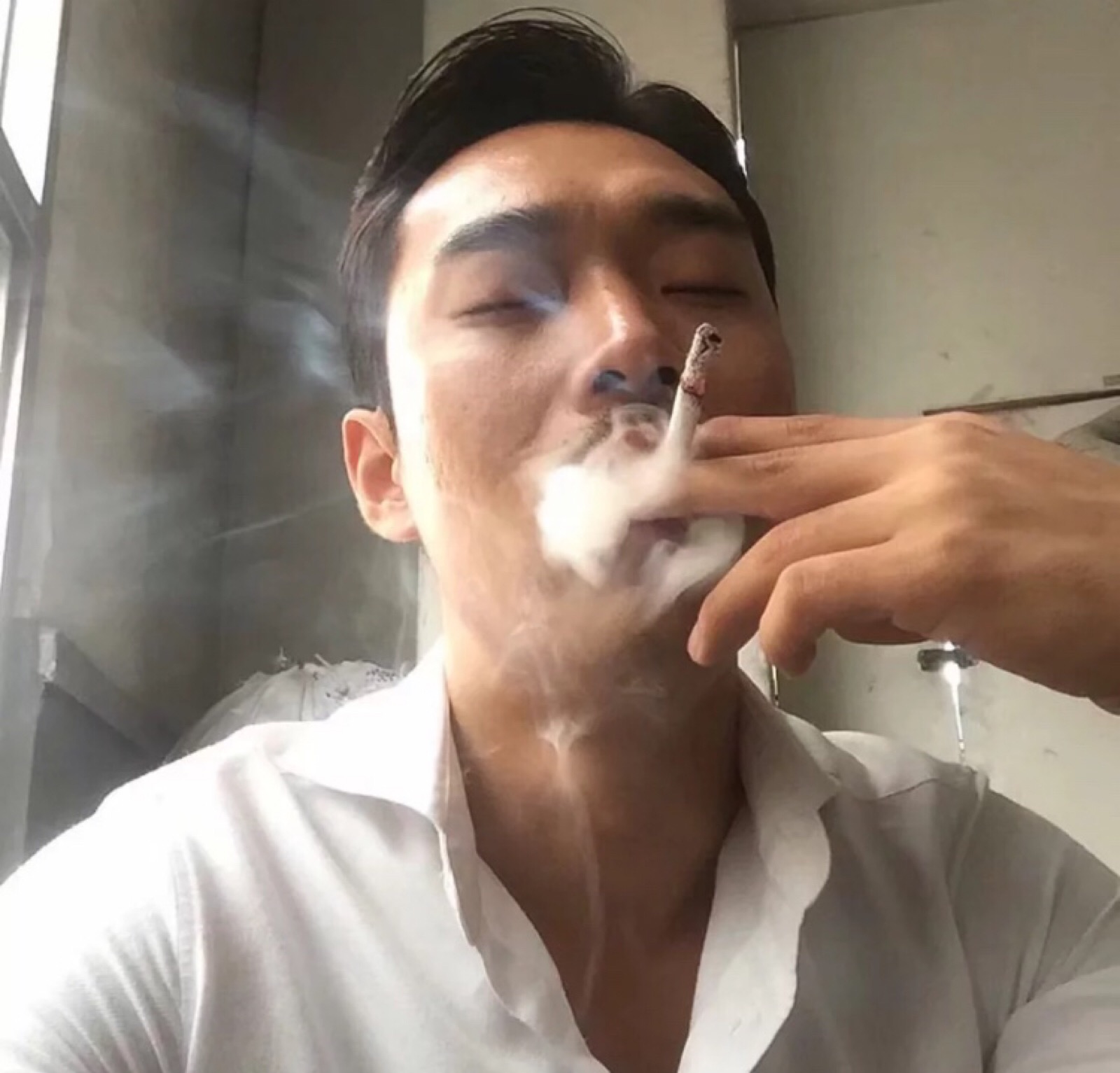 成年男性头像真人图片