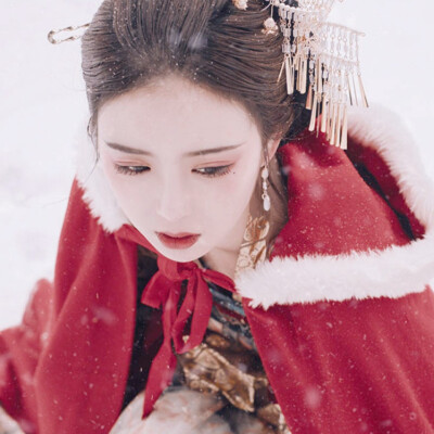 英雄联盟风女头像