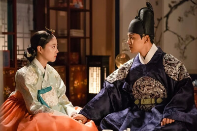 成为王的男人吕珍九