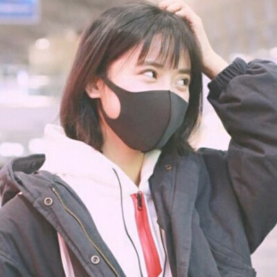 沈月头像
