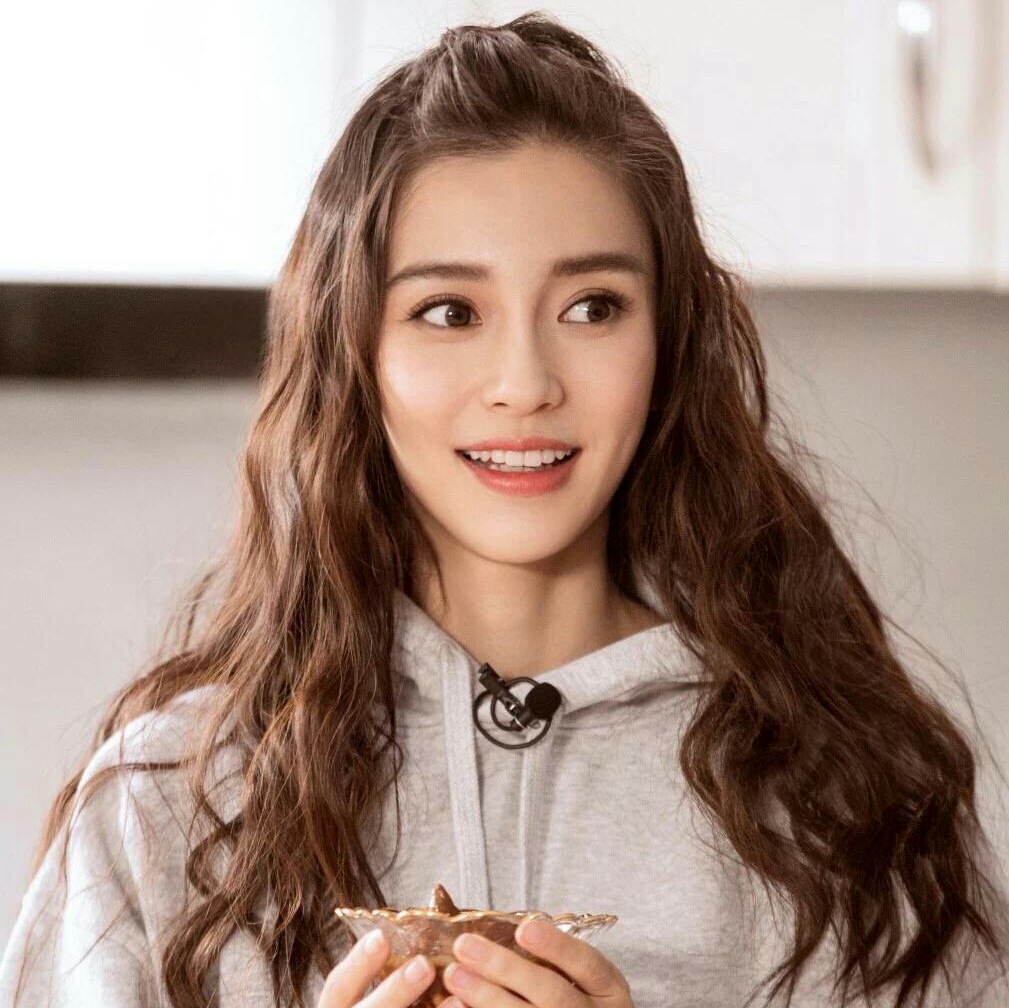 杨颖(angelababy)/爱豆头像/拿图扣1/自截滤/感谢收藏
