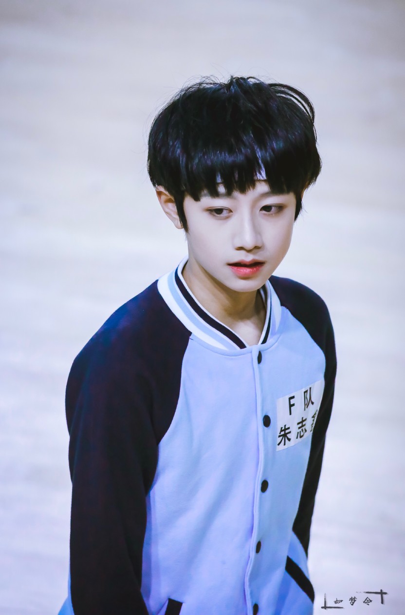 "朱志鑫" "冬季运动会"