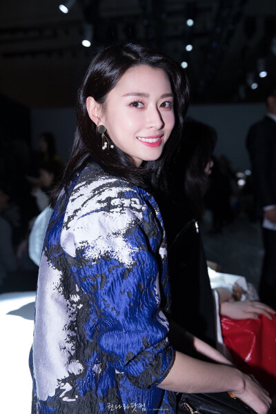 权娜拉 堆糖,美图壁纸兴趣社区