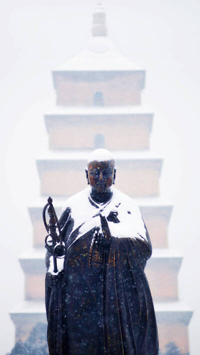 玄奘法师像