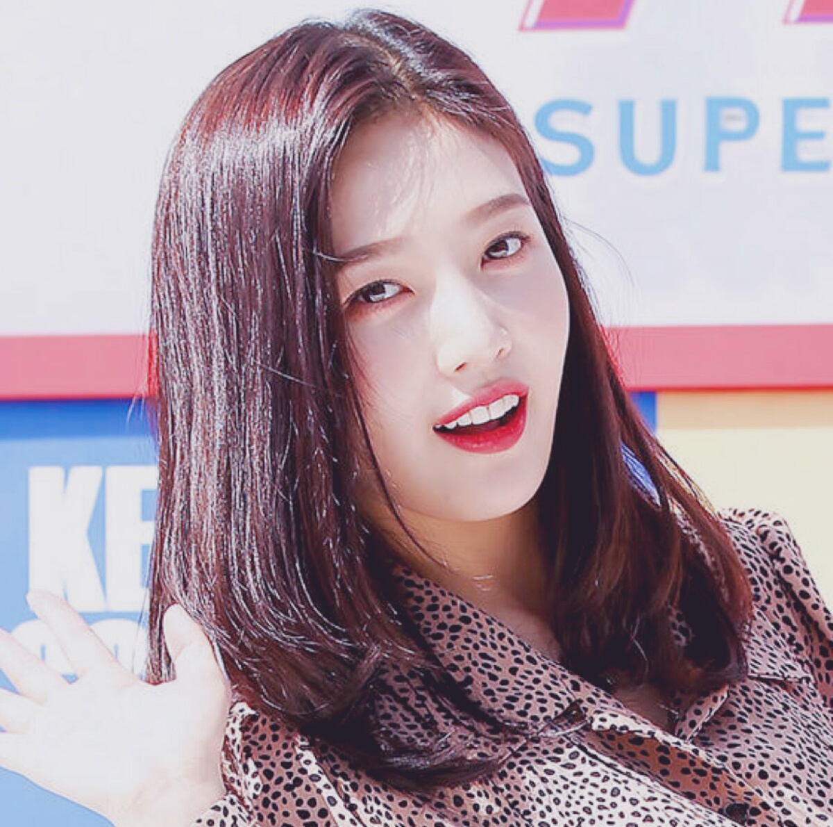 朴秀荣joy头像二传堆糖浪漫因素