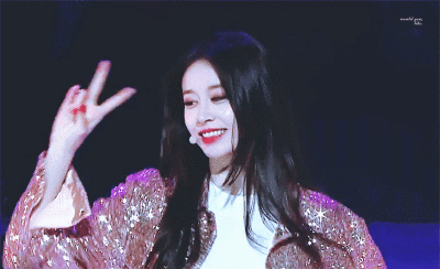 收集   点赞  评论  朴智妍jiyeon 0 2 s爱丽  发布到  智妍 图片