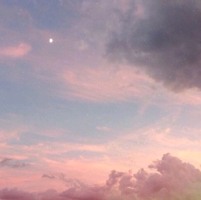 一组天空背景图来源tb