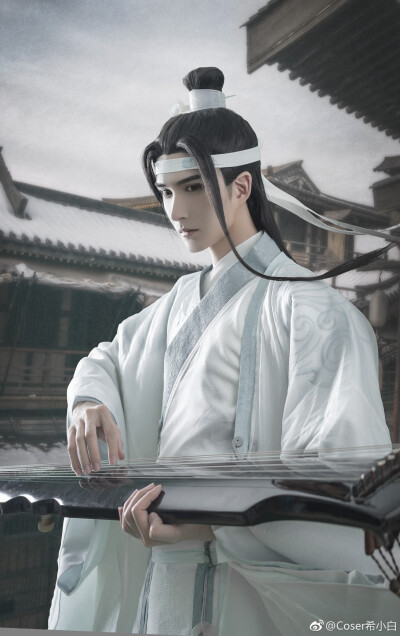 【魔道祖师cosplay作品】蓝忘机cos 蓝湛:@coser希小白摄影:@乐神